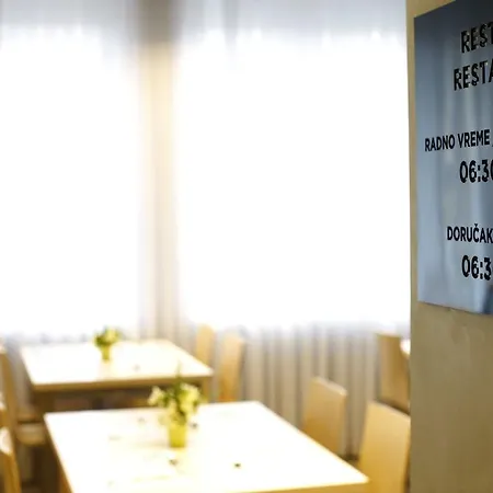 Argo Hotel