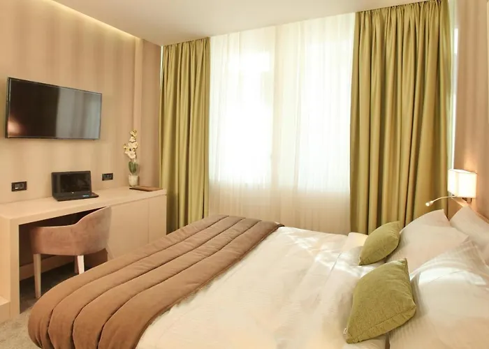 Argo 3* Белград